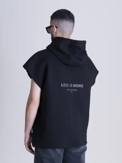هودی آستین کوتاه مدل LESS IS MORE مشکی برند موهر mouher