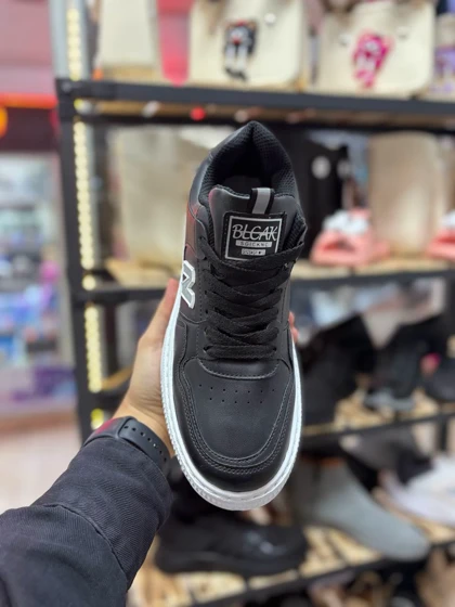 کفش مردانه نیوبالانس مشکی