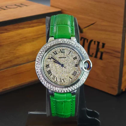 ساعت مچی زنانه و نوجوان کارتیر CARTIER مدل مینیمال با بند رنگ ثابت و موتور کوارتز ژاپن
