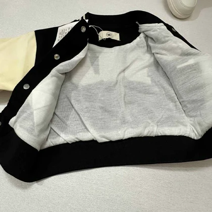 ژاکت بمبر کودک یونیسکس با طرح‌های آپلیکه و کنتراست کالج