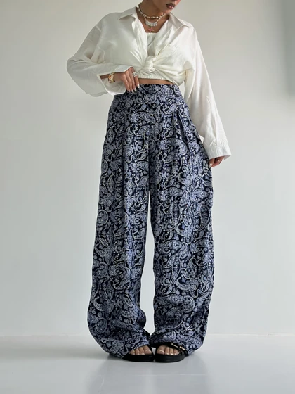 شلوار پارچه ای طرحدار