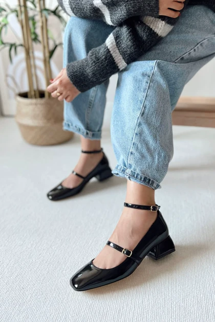 کفش پاشنه‌بلند کلاسیک زنانه polka-store polka-store