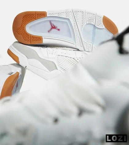 کتانی ساق‌دار زنانه و مردانه سفید Nike air jordan 4 مدل 6597