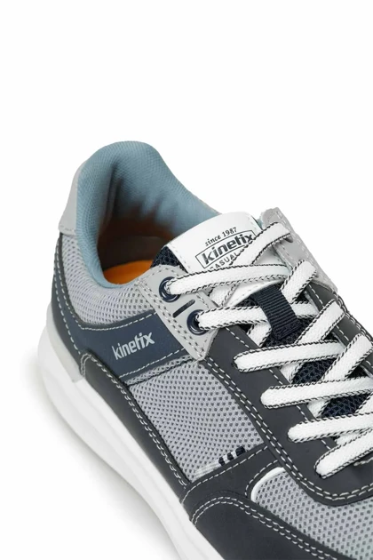 کتانی مردانه kinetix