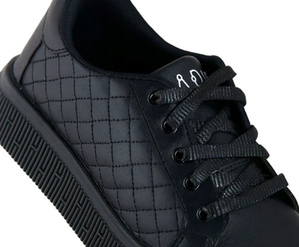 کفش روزمره زنانه چرم رادیس مدل EMZY کد 686-GN