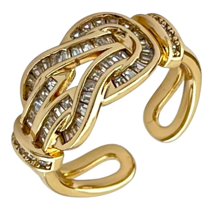 انگشتر زنانه ژوپینگ مدل نودورا گلد طرح گره طلایی با نگین‌های باگتی