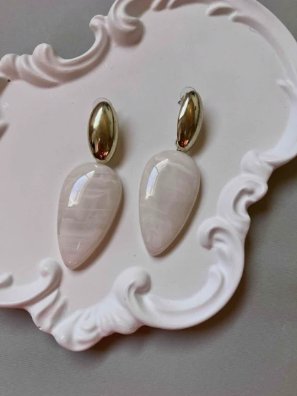 گوشواره سنگی صدفی اشکی