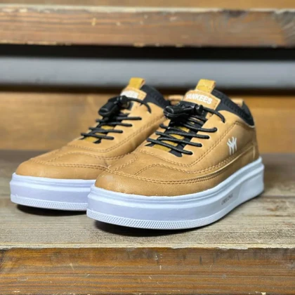 ونس امیری بچگانه