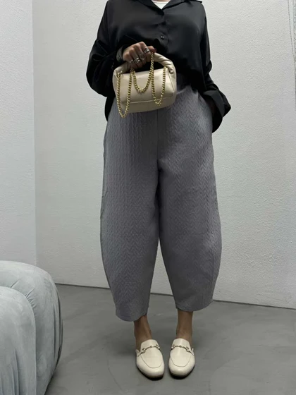 شلوار خمره ای طرحدار