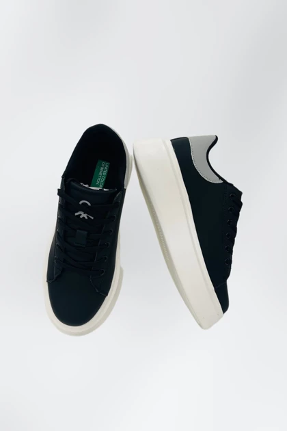 کفش پیاده روی زنانه benetton