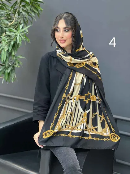 شال نخی طرح دار