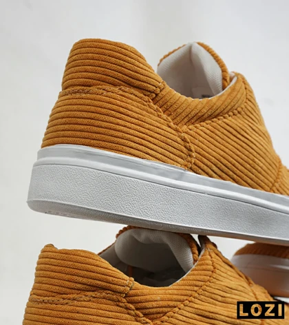 کفش کتانی کژوال مردانه خردلی ZARA