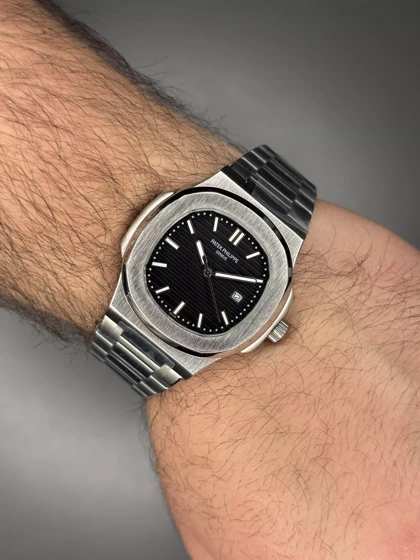 ساعت مچی پتک فیلیپ ناتیلوس صفحه مشکی بند سیلور Patek Philippe