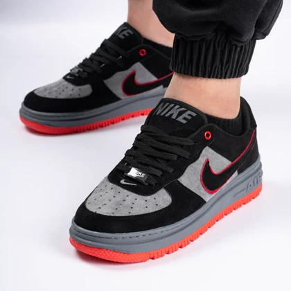 کفش و کتانی زنانه و مردانه مدل نایک ایرفورس NIKE_AIR FORCE رنگ مشکی قرمز