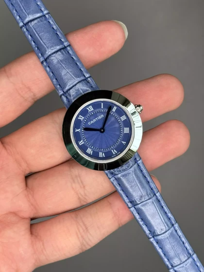ساعت مچی کارتیه بند چرمی آبی موتور سوئیس Cartier