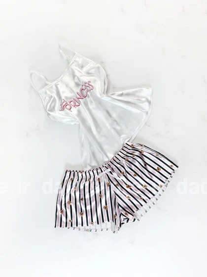 ست لباس خواب تاپ و شورتک ساتن طرح پرنسس