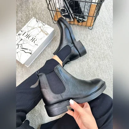 نیم‌بوت کلاسیک ساده s