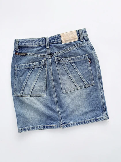 دامن کوتاه جین جیب‌دار