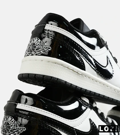 کفش کتانی مردانه سفید مشکی نایک NIKE jordan 1