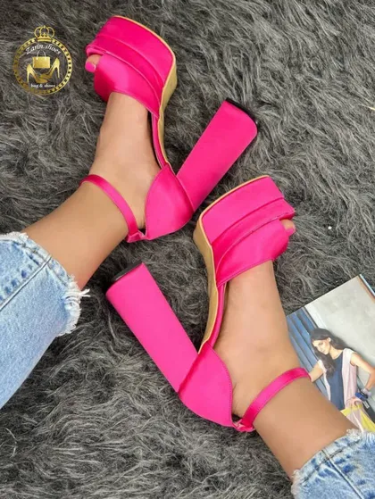 صندل مجلسی پاشنه‌بلند زنانه فشن