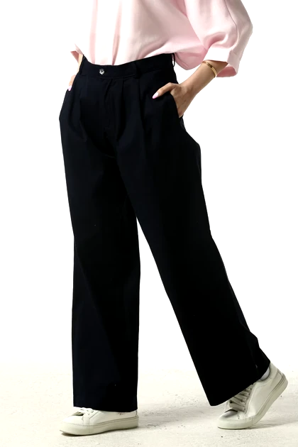 شلوار کتان پیلی دار نیم بگ زنانه