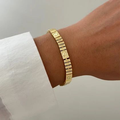 دستبند لاو کارتیه کد 825