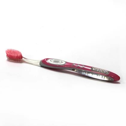 مسواک سیتی شاین دندان های حساس کانفیدنت رنگ رندوم