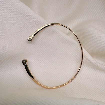 بنگل ژوپینگ مدل «مکعب‌های کریستالی» | طراحی باز با انتهای درخشان