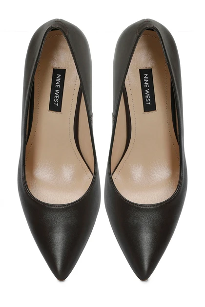 کفش پاشنه‌بلند کلاسیک زنانه اورجینال nine-west nine-west