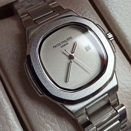 ساعت مچی زنانه پتک فیلیپ مینیمال +جعبه و باطری اضافه