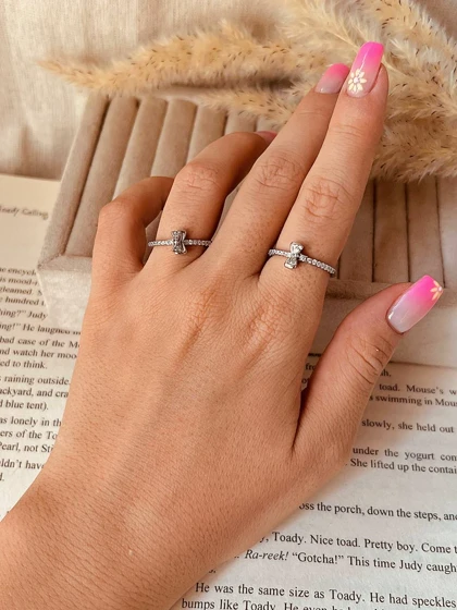 انگشتر پاپیون ژوپینگ M83