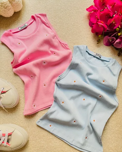 تاپ گلدوزی بابونه