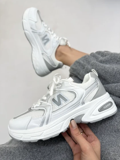 نیوبالانس "بولتونا" 530