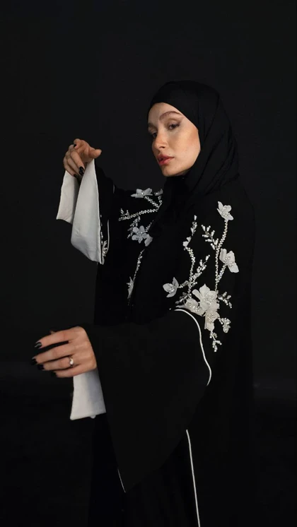 عبا جواهردوزی صدف