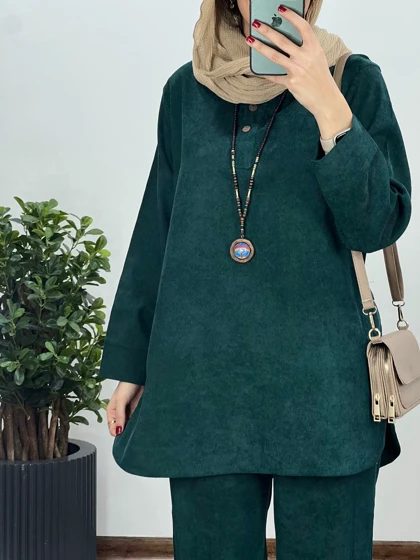 ست مانتو و شلوار مخمل دانا(ایراد دار)