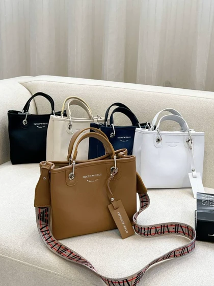 کیف آرمانی 1394