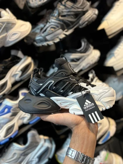 کتانی دیلاکس زنانه سفید مشکی