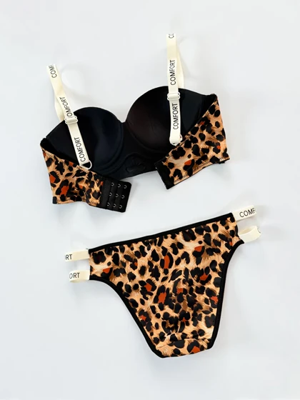 ست شورت و سوتین اسفنجی پلنگی بند نوشته Comfort