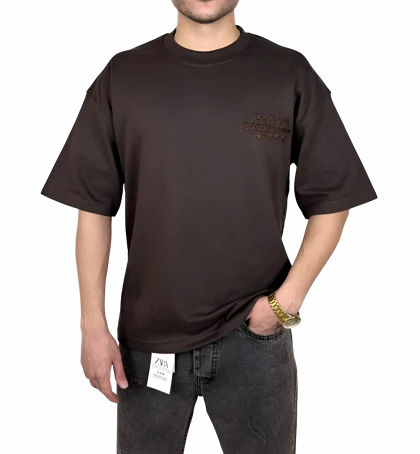 تیشرت آستین کوتاه شکلاتی تیره با گلدوزی برجسته