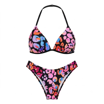 ست بیکینی Cupshe مدل Multi-Color Leopard Halterneck – پلنگی چندرنگ، هالترنک و بالاتنه فرم‌دهنده