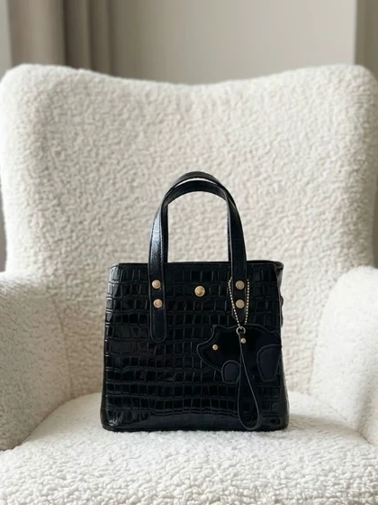 کیف لارا