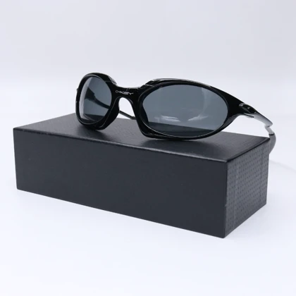 عینک از برند OAKLEY کد 181406