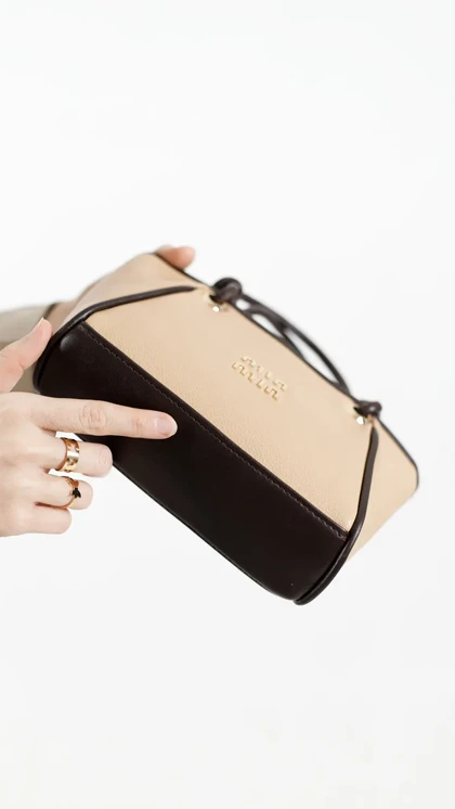 کیف رومی گوشه ای پارچه دار