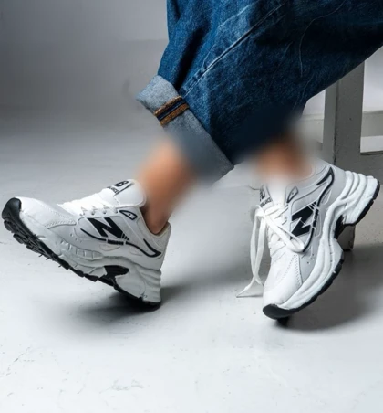 کفش نیوبالانس (New Balance) زنانه سفید مشکی