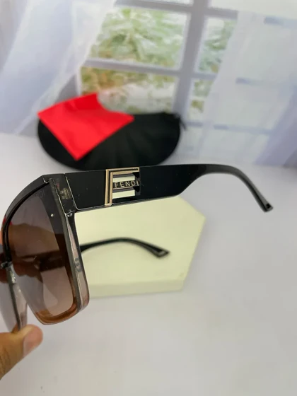 عینک آفتابی زنانه فندی 9548