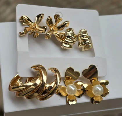 گوشواره 4جفتی طلایی کد 01