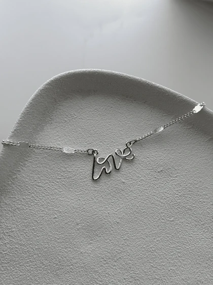 گردنبند Love