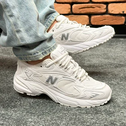 کتانی اسپرت مردانه و زنانه مدل نیوبالانس725 NEW BALANCE رنگ سفید