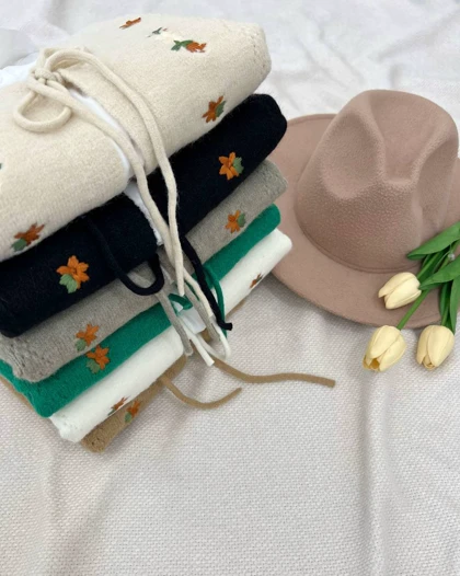 جلیقه بافت گلدوزی کد 5206