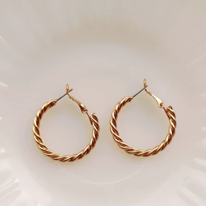 گوشواره کروسانی